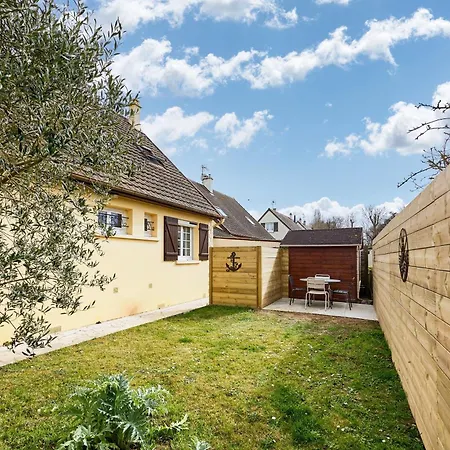 Дом отдыха Frontenac - Veranda Et Jardin Clos *