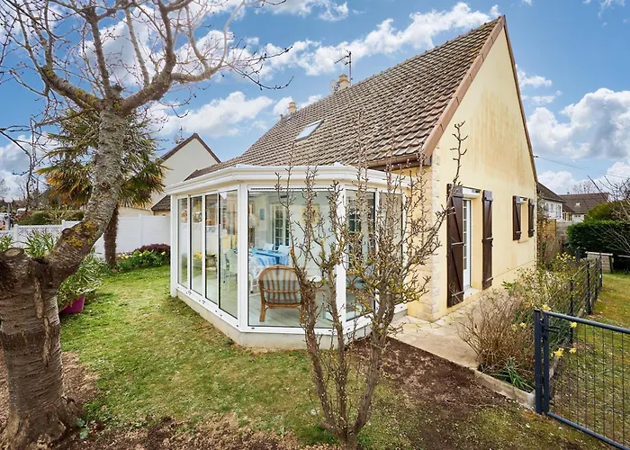 Дом отдыха Frontenac - Veranda Et Jardin Clos *