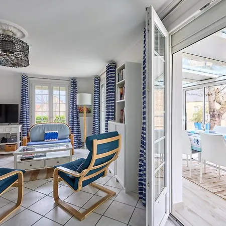 Frontenac - Véranda Et Jardin Clos Courseulles-sur-Mer